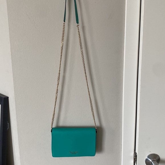 Green Spencer Chain Wallet - Picture 10 of 11